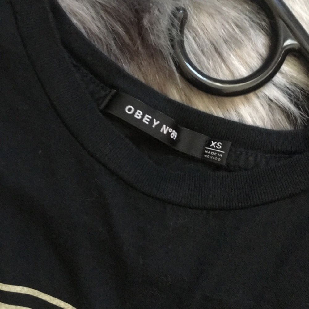 obey top - Picture 2 of 2